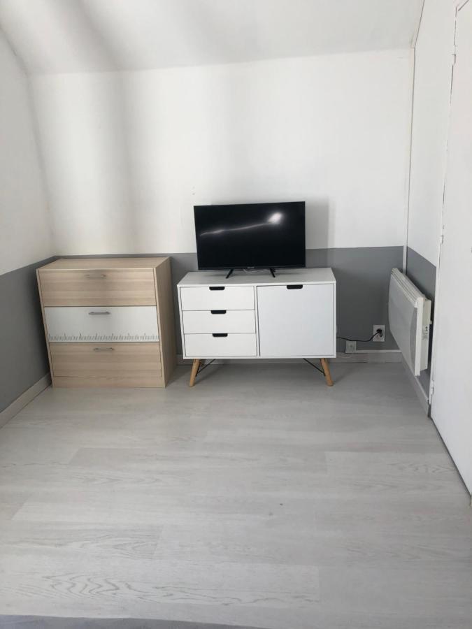 פואילי-סור-לואר Appartement 1 Chambre מראה חיצוני תמונה